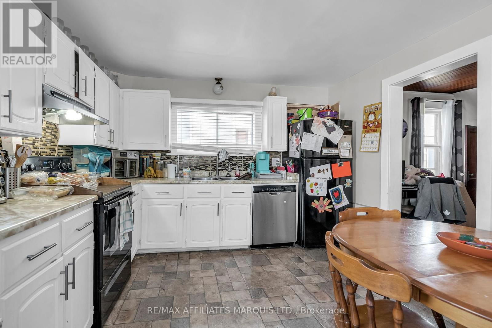 316 MCCONNELL AVENUE Image 7