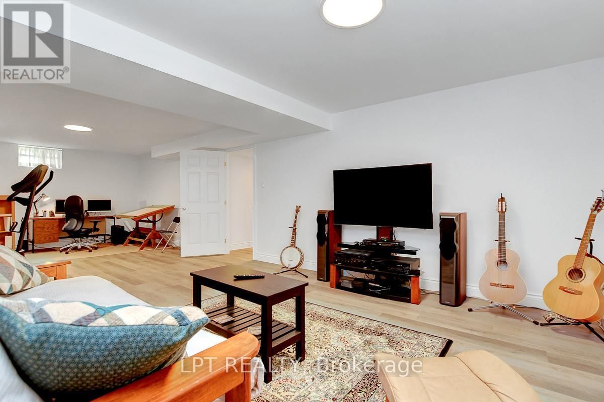 10A ASHBURN DRIVE Image 43