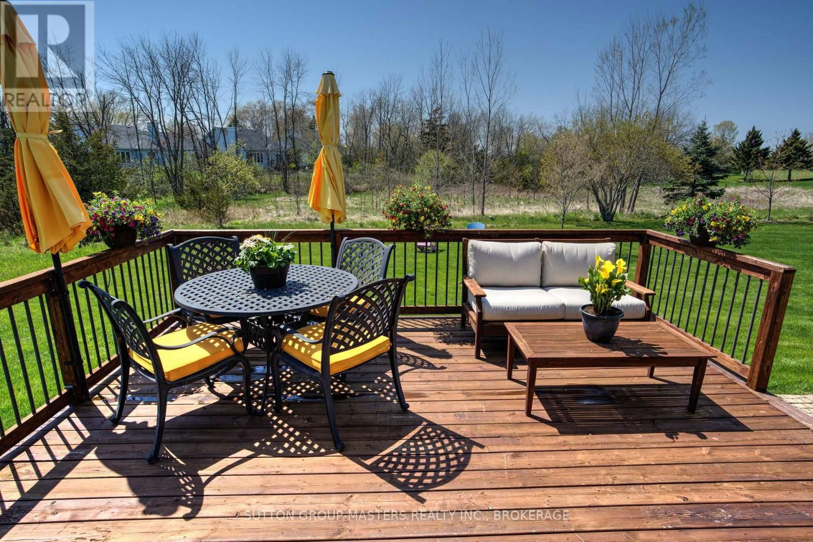 24 COUNTRY CLUB DRIVE Image 3