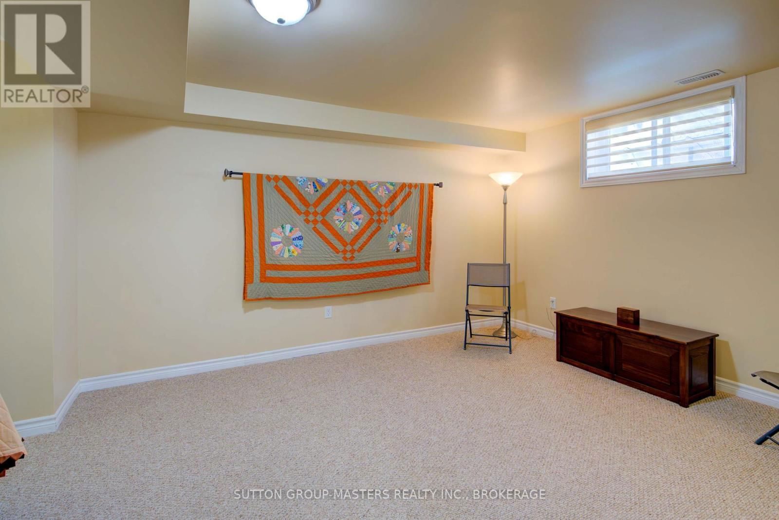 24 COUNTRY CLUB DRIVE Image 31