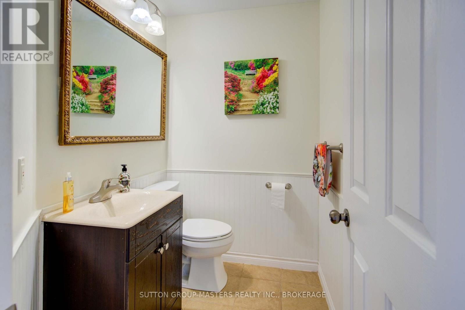 422 COOKE CRESCENT Image 16