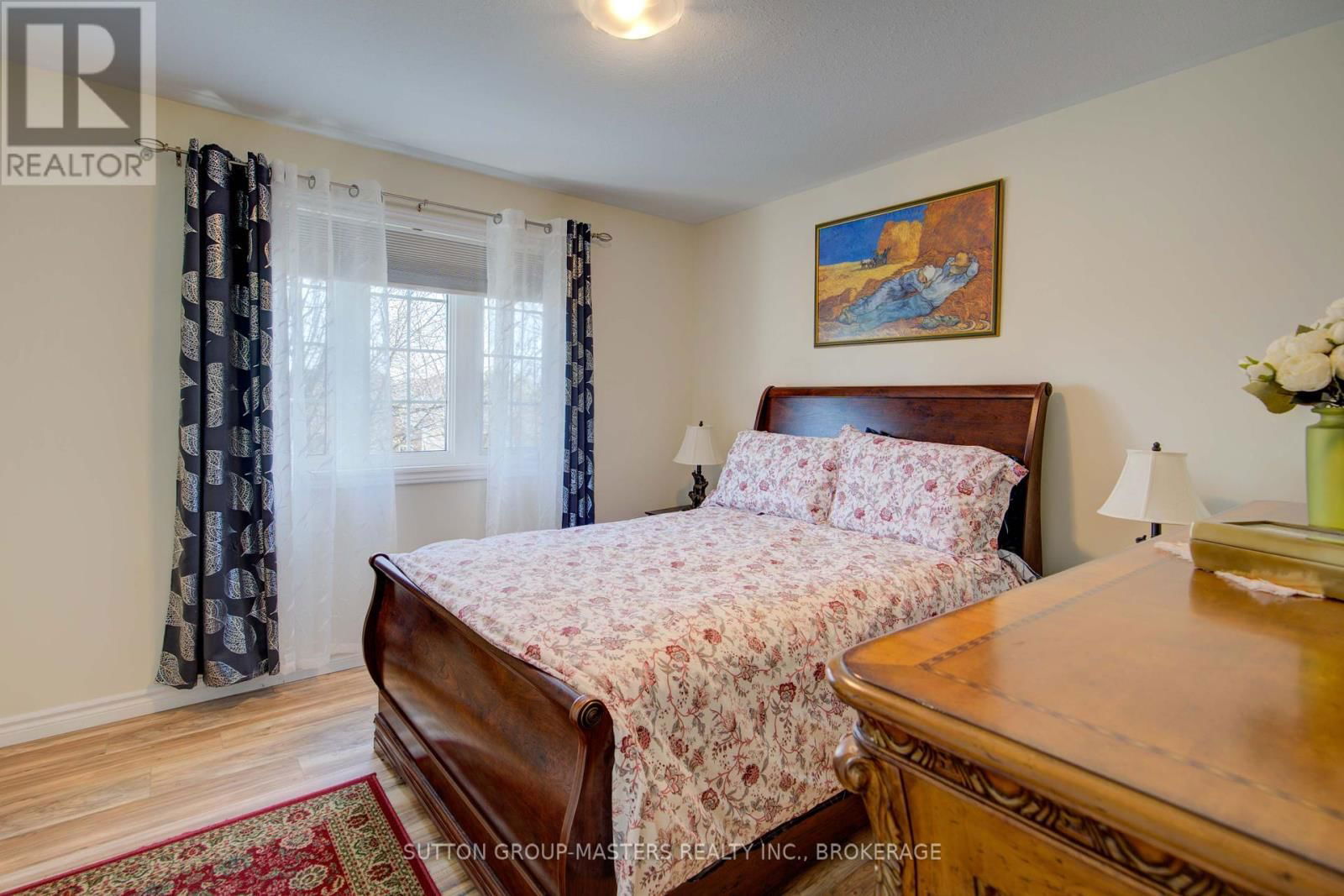 422 COOKE CRESCENT Image 17