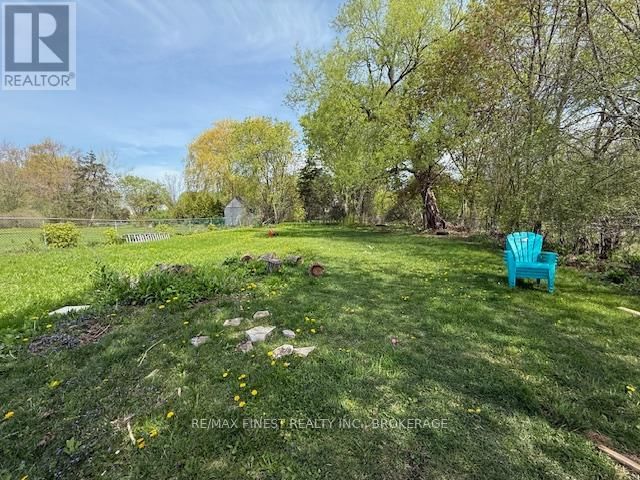 165 PHILLIPS STREET Image 4