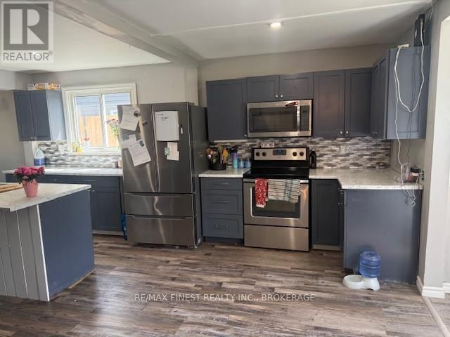 165 PHILLIPS STREET Image 7