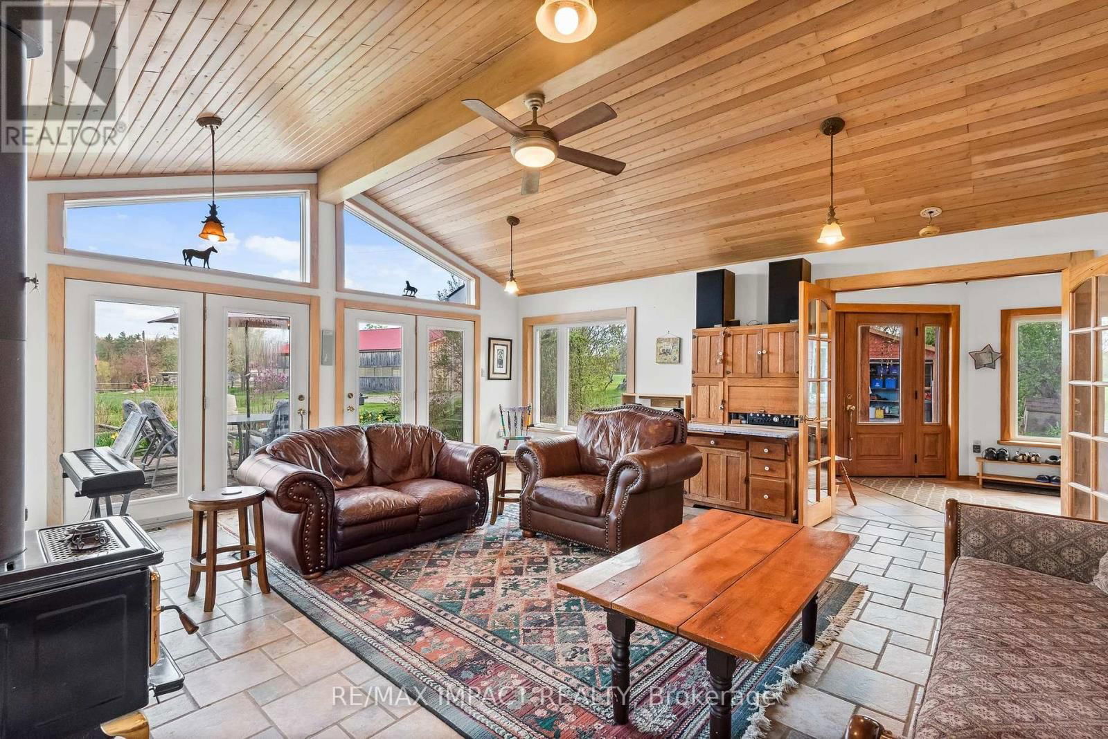 1008 TUFTSVILLE ROAD Image 4