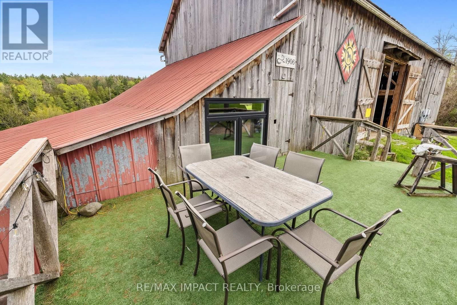 1008 TUFTSVILLE ROAD Image 32