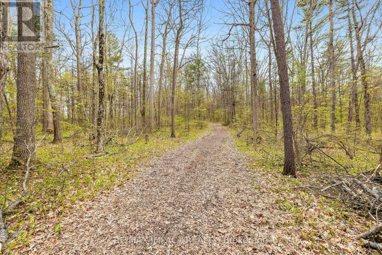 1008 TUFTSVILLE ROAD Image 43