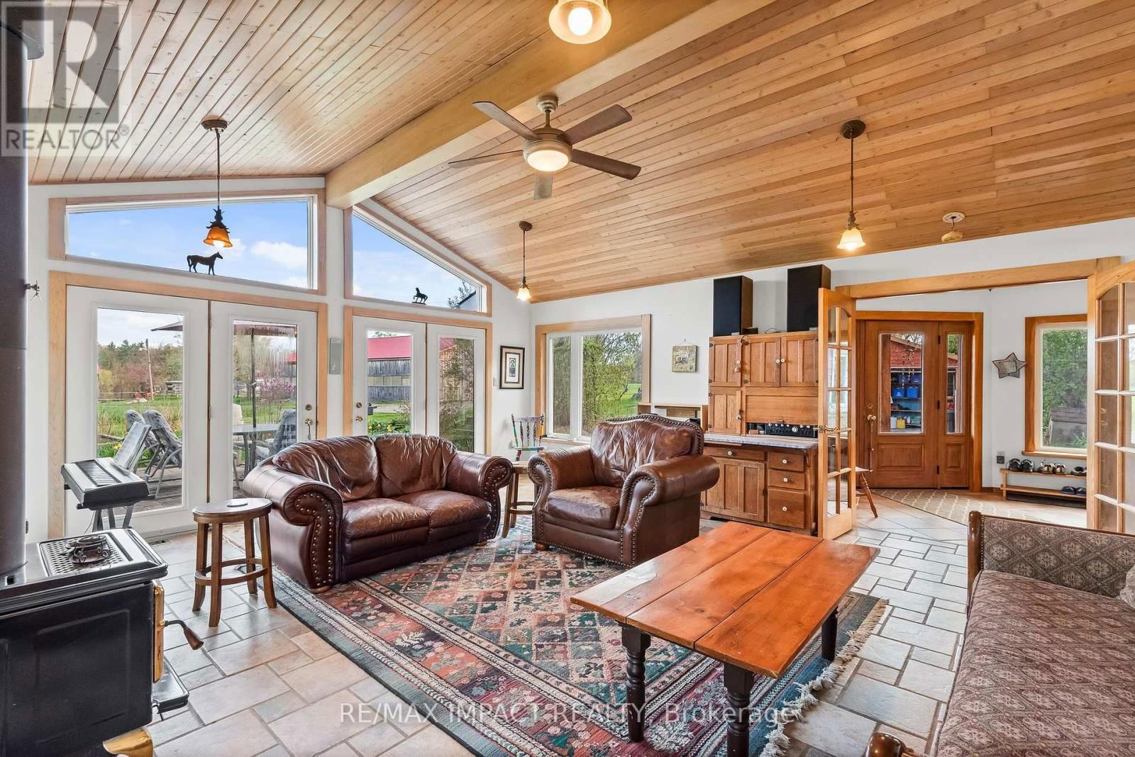 1008 TUFTSVILLE ROAD Image 6