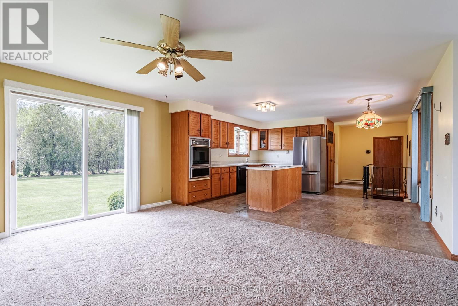15295 DORCHESTER ROAD Image 11