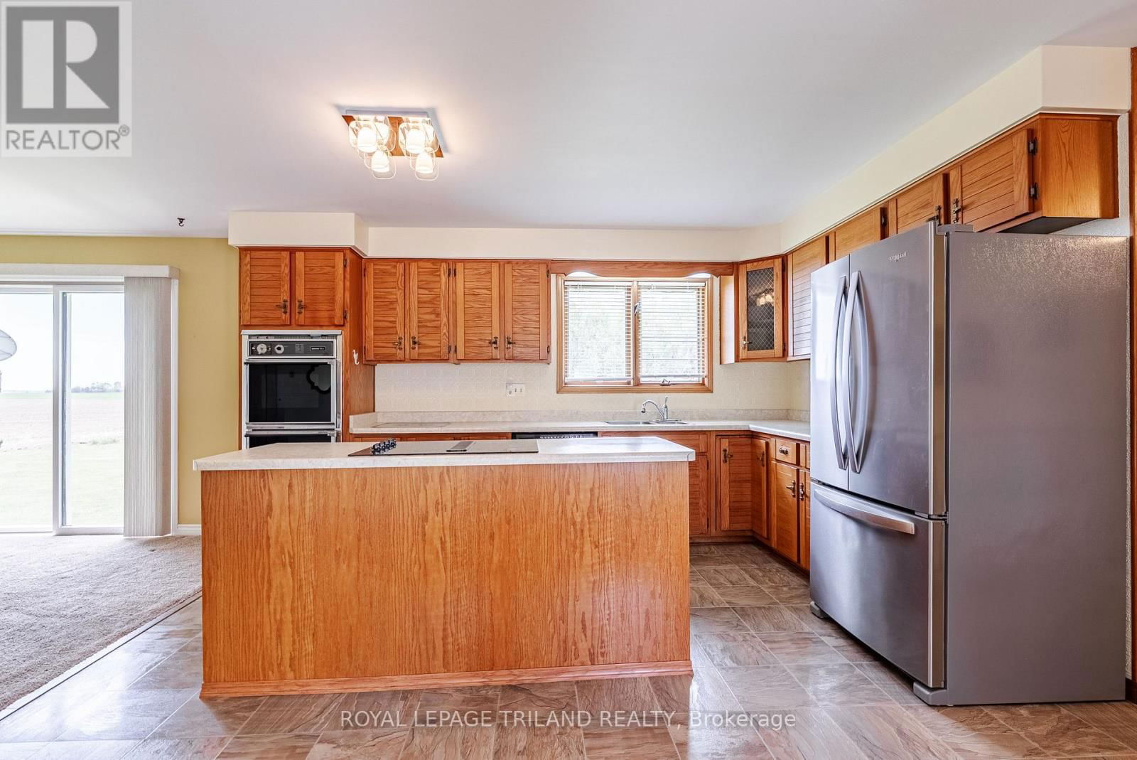 15295 DORCHESTER ROAD Image 13
