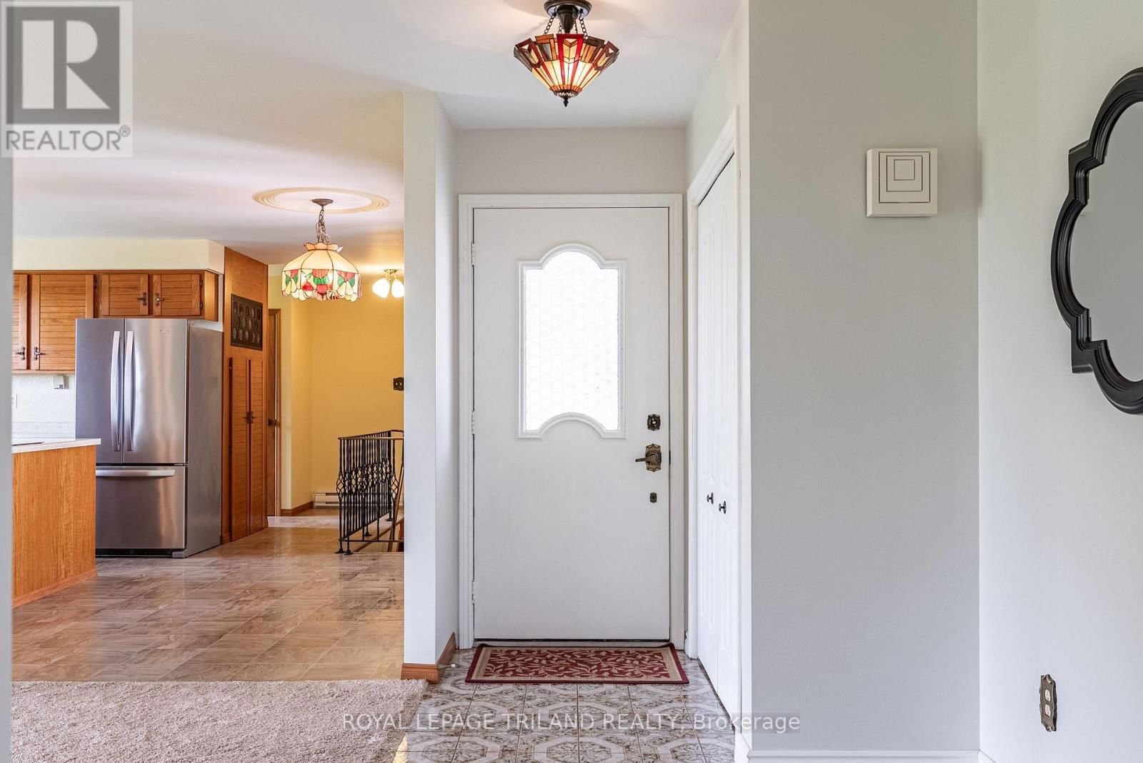 15295 DORCHESTER ROAD Image 7