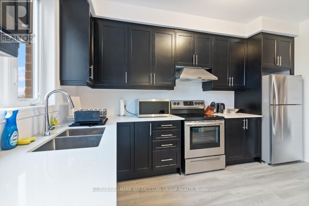 37 - 61 SOHO STREET Image 16