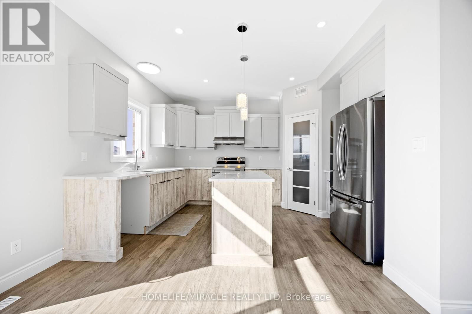 15 MAVETY COURT Image 22