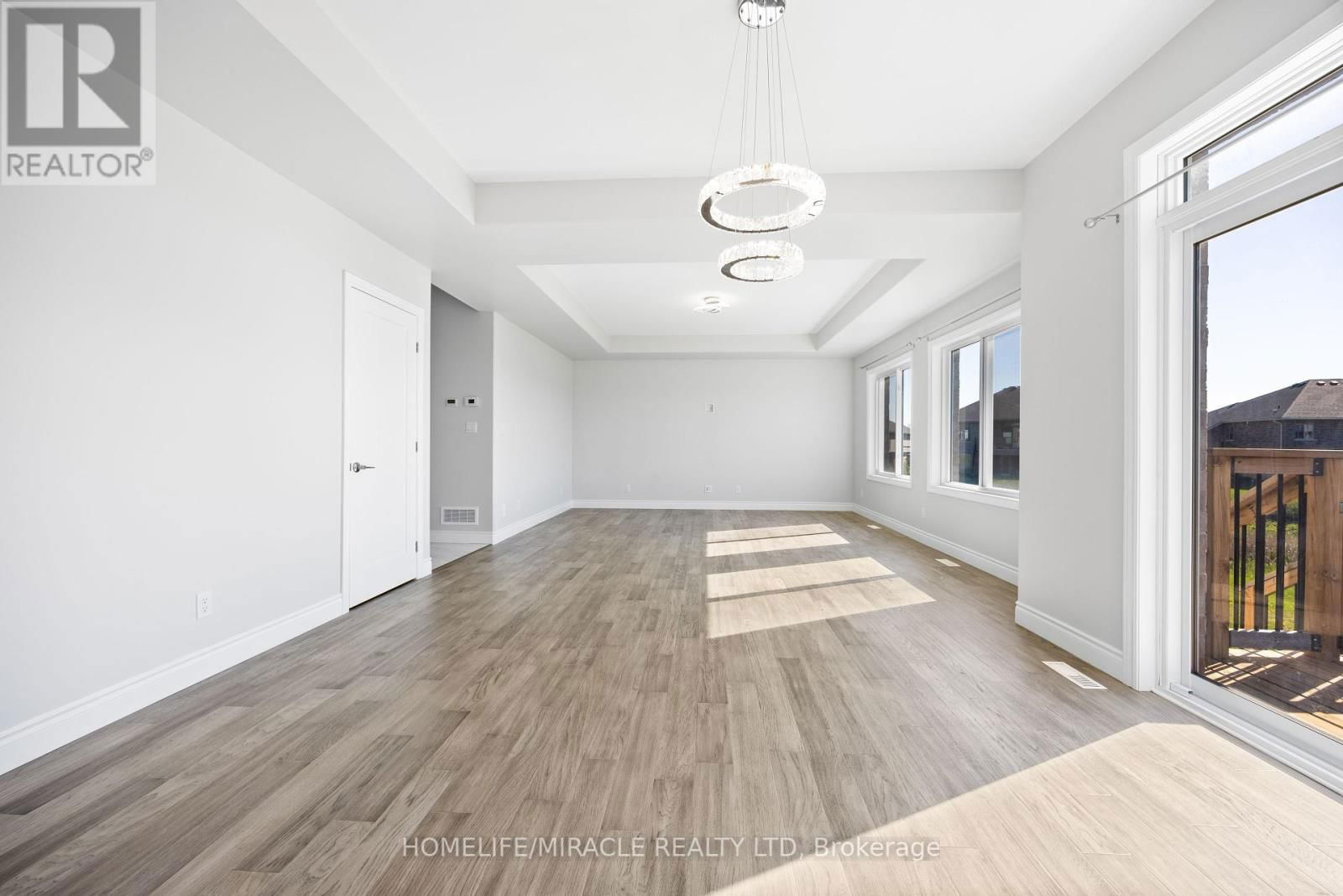 15 MAVETY COURT Image 27