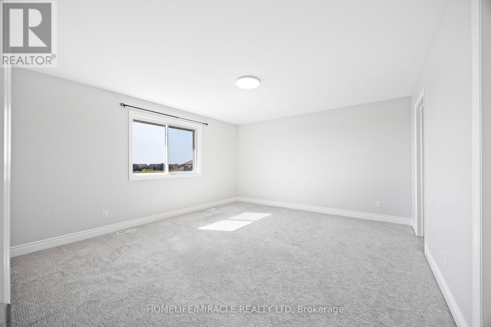 15 MAVETY COURT Image 32