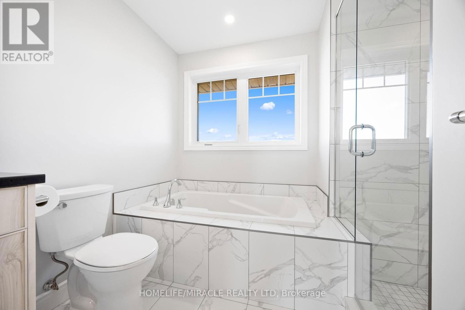 15 MAVETY COURT Image 37