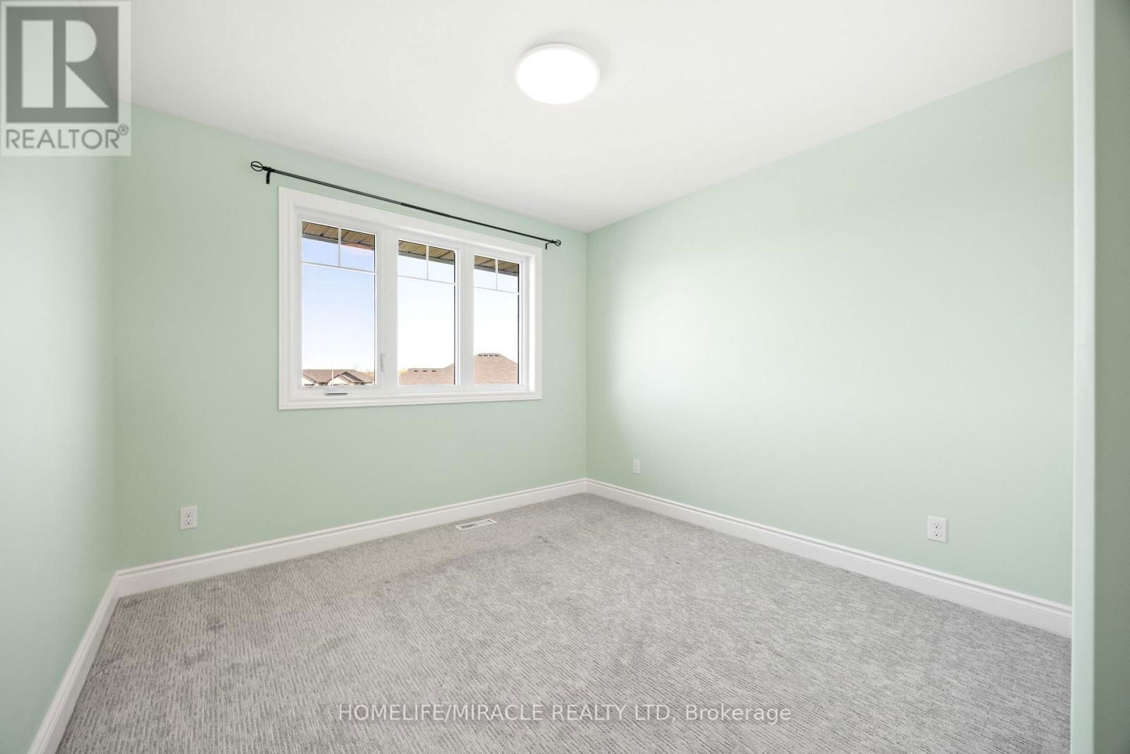 15 MAVETY COURT Image 43