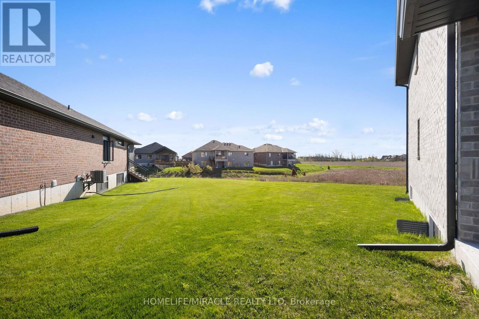 15 MAVETY COURT Image 7