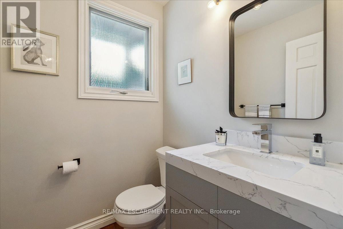 32 HIGHLAND PARK DRIVE Image 15
