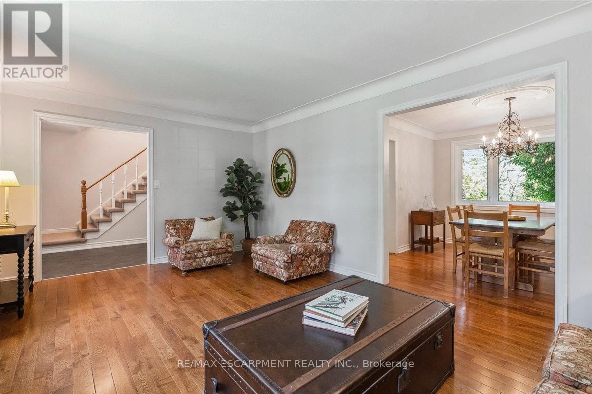 32 HIGHLAND PARK DRIVE Image 9