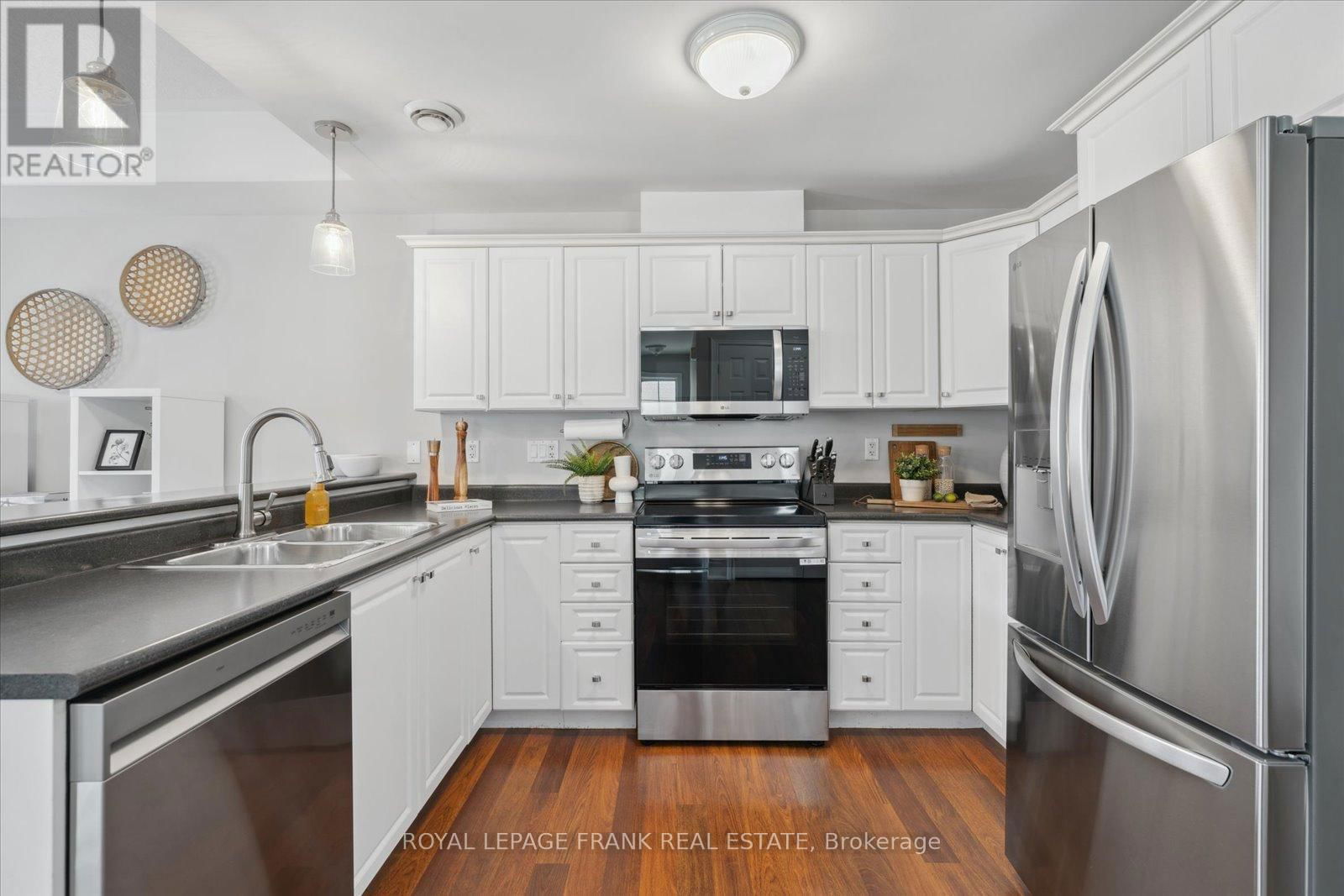 104 - 845 SMITH ROAD Image 14