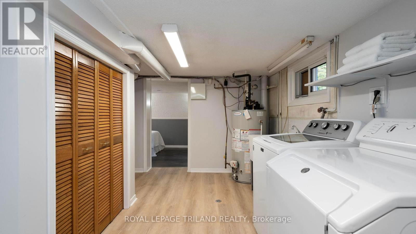 275 RIDOUT STREET SOUTH Image 31