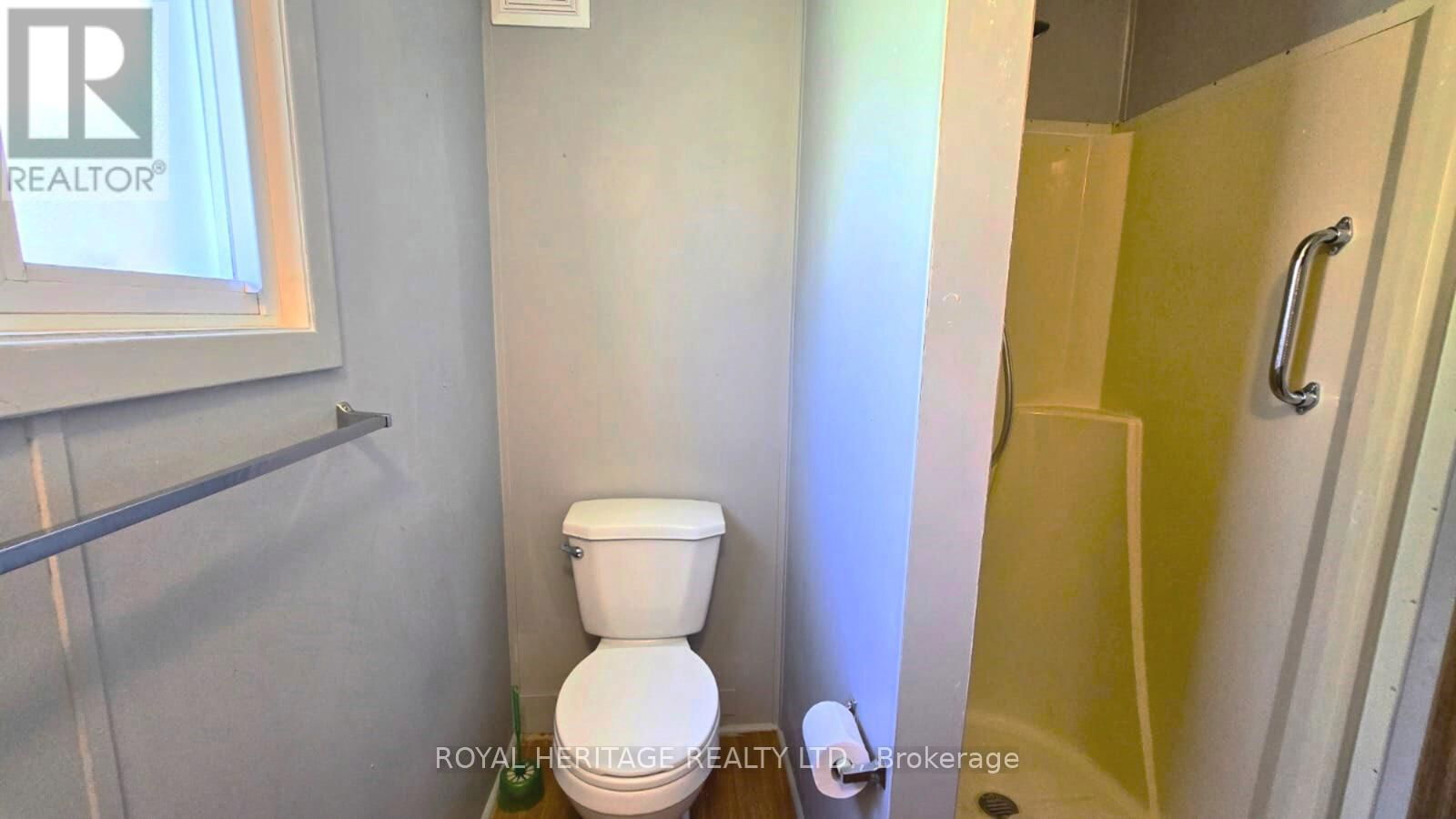 19 PARK STREET Image 14