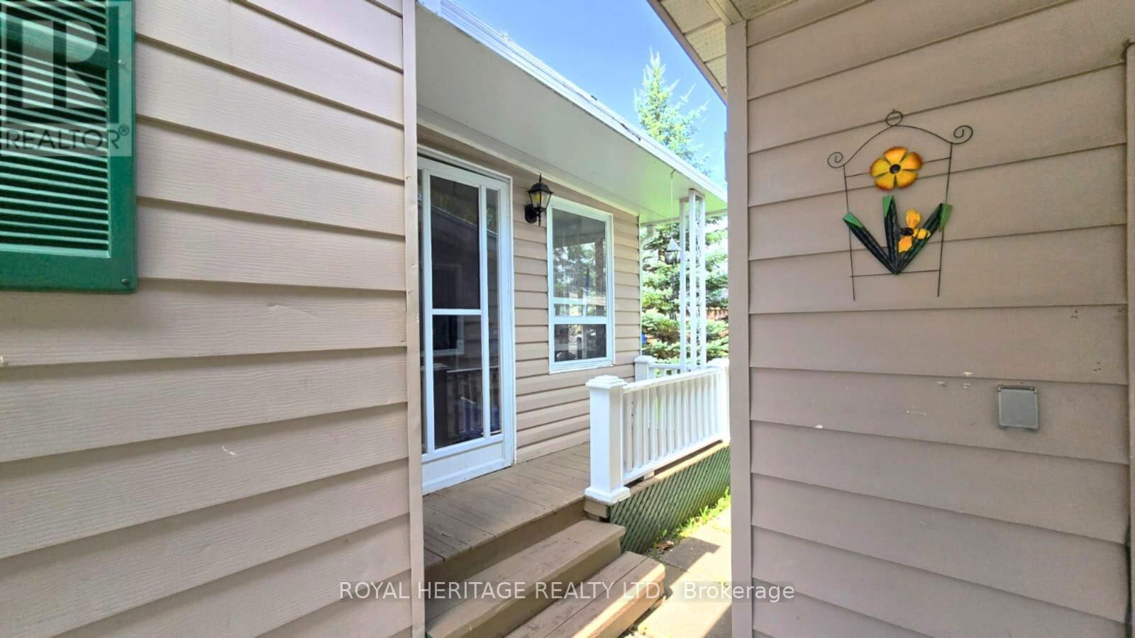 19 PARK STREET Image 19