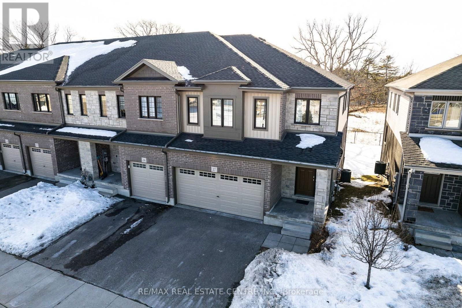 27 - 135 HARDCASTLE DRIVE Image 3