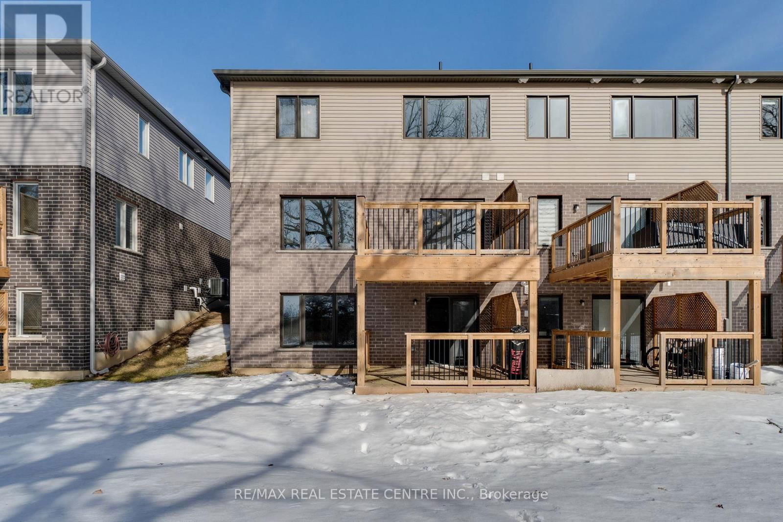 27 - 135 HARDCASTLE DRIVE Image 34
