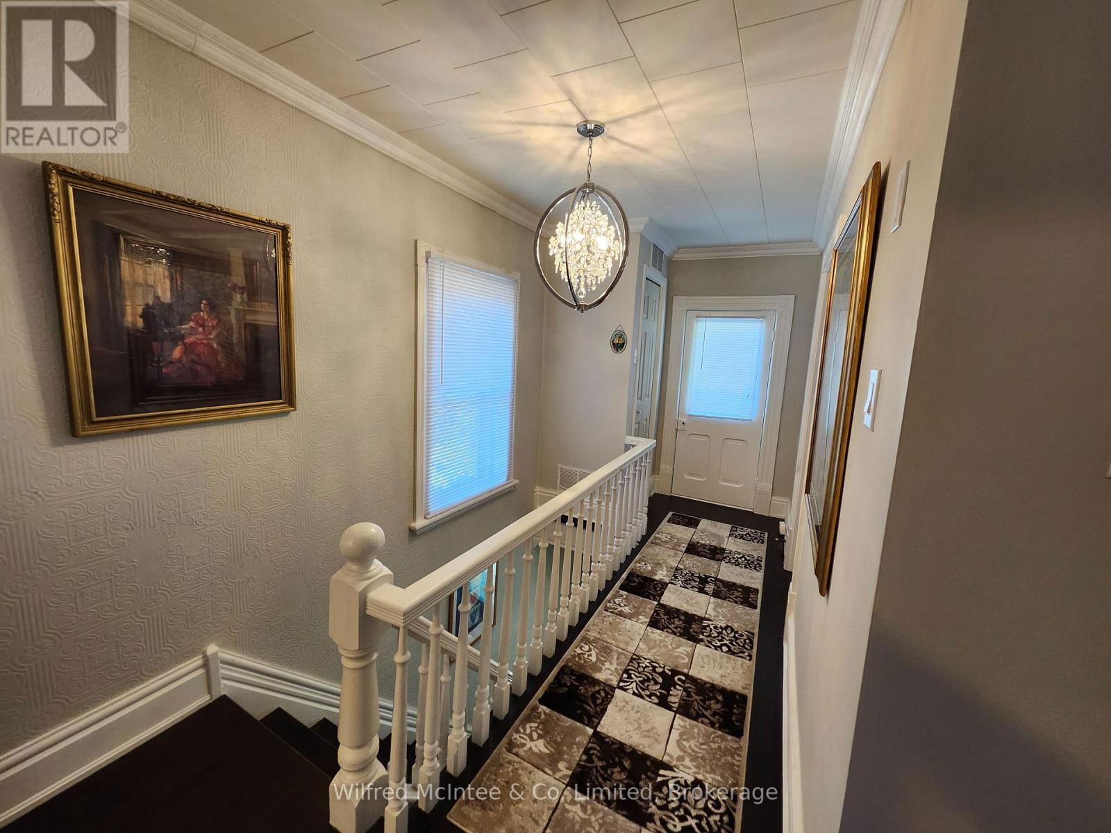 83 RICHMOND STREET Image 14