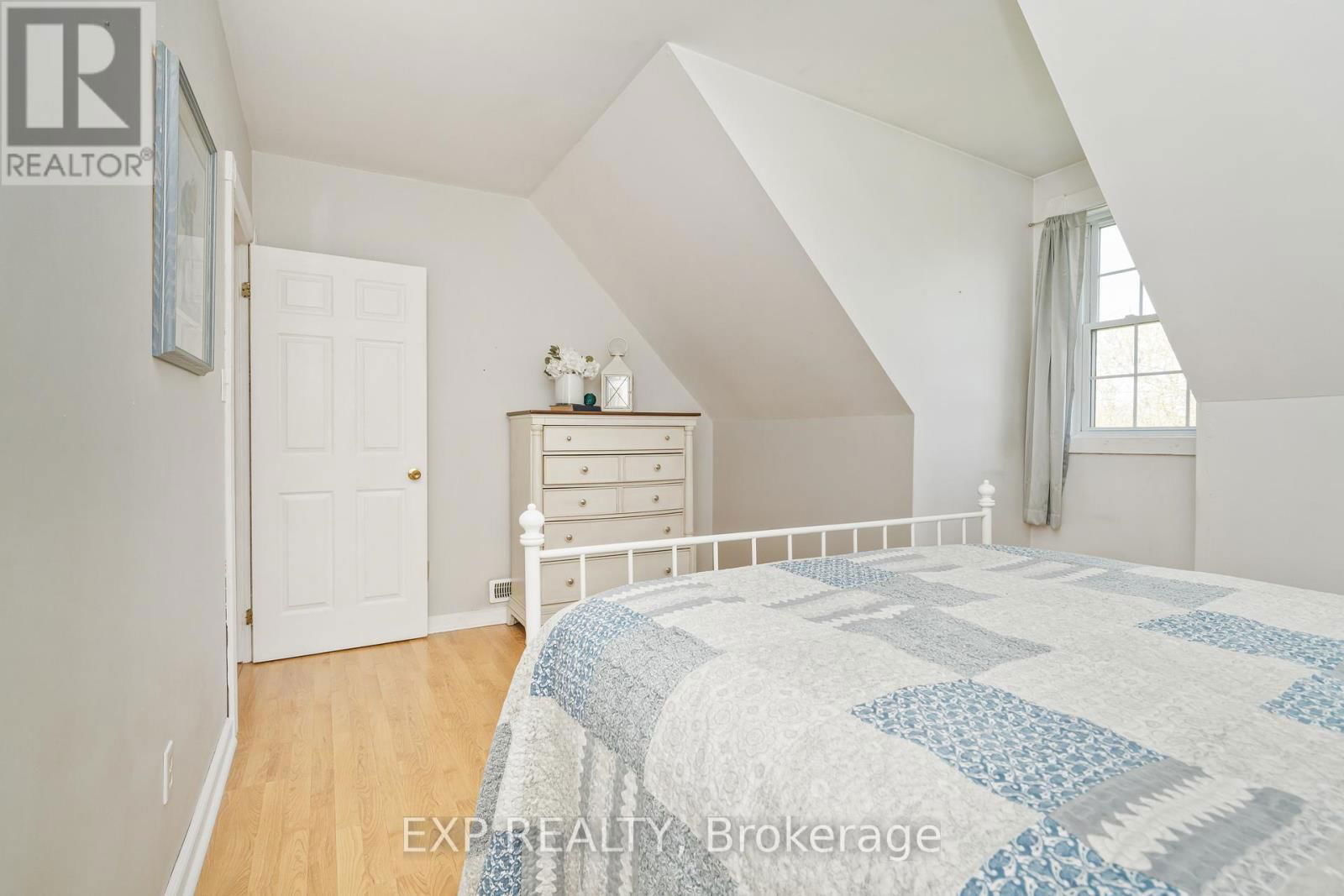 9407 BRANCH ROAD Image 16