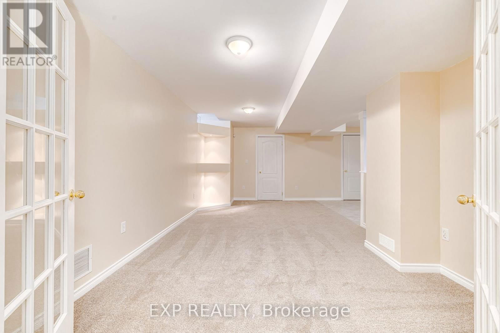 39 BOSWORTH STREET Image 25