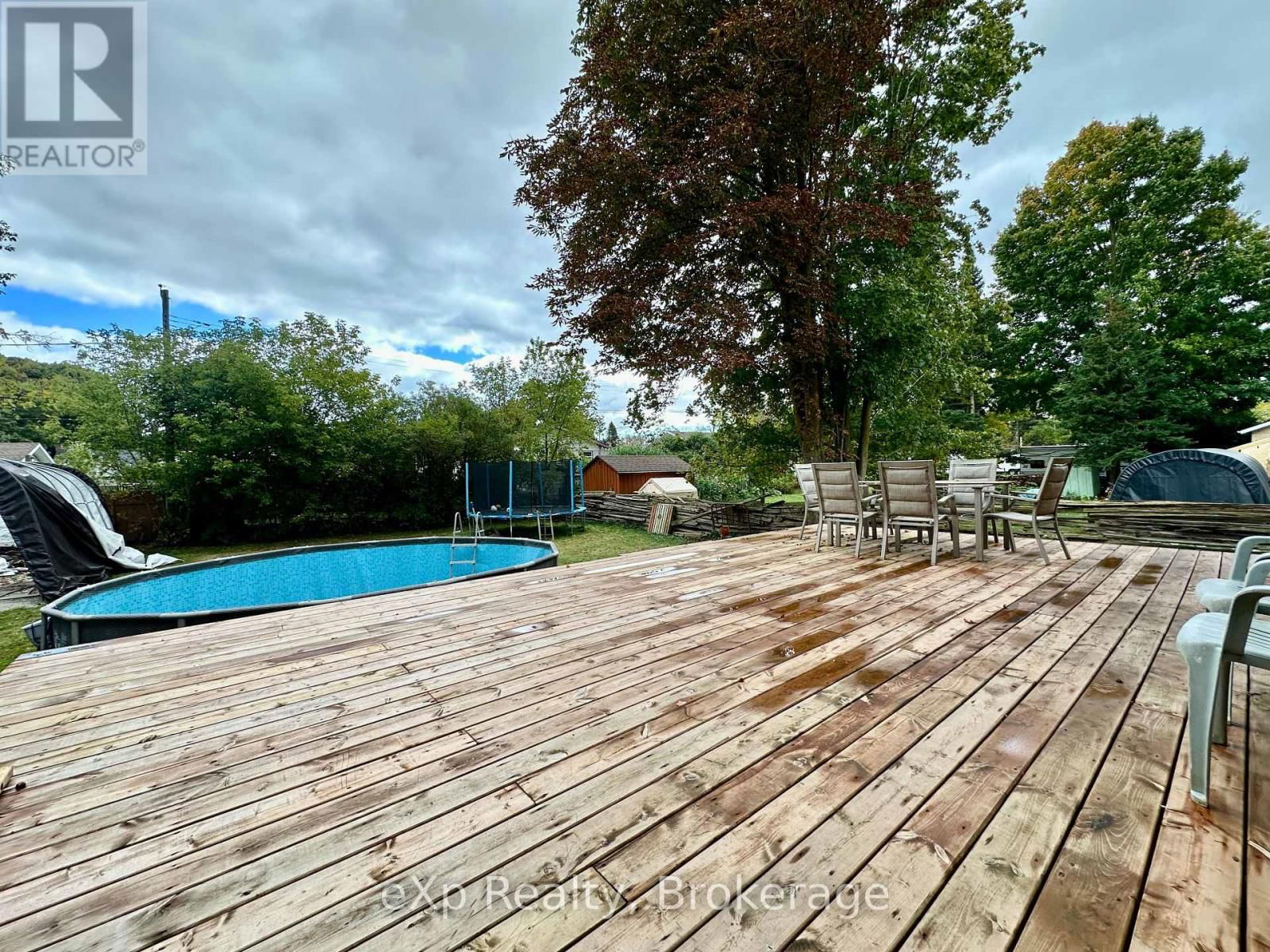 279 1ST AVE AVENUE SOUTH Image 17