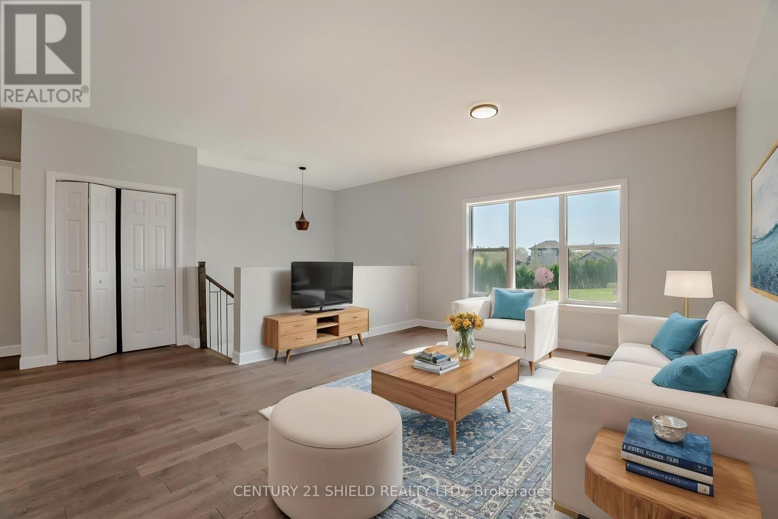 MONUMENT WAY Image 12