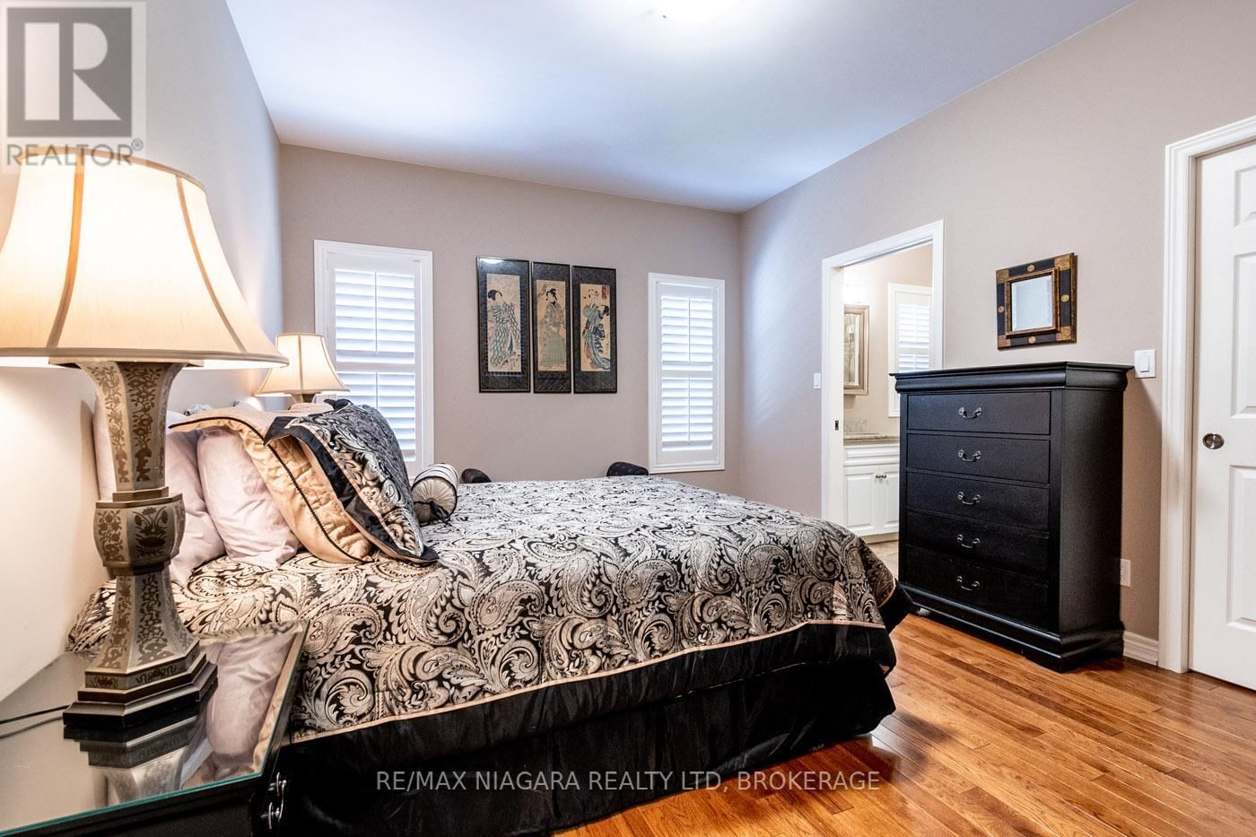 23 GORING WAY Image 19