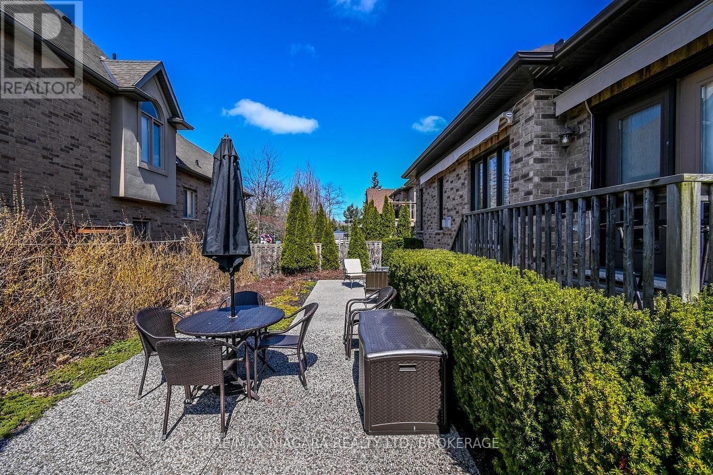 23 GORING WAY Image 36