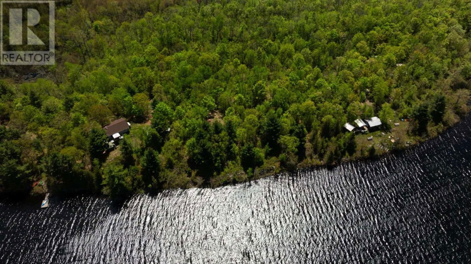 1052 WATERS EDGE LANE Image 4