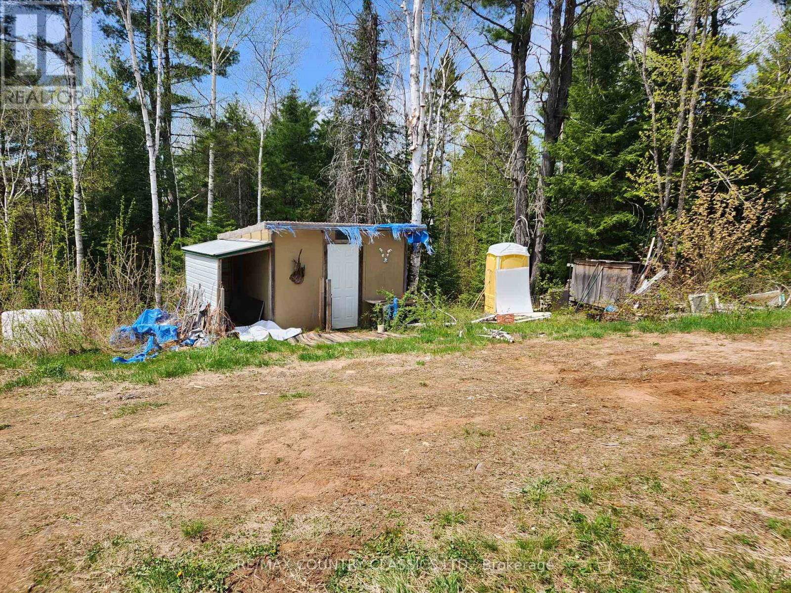 2910 WESLEMKOON LAKE ROAD Image 15