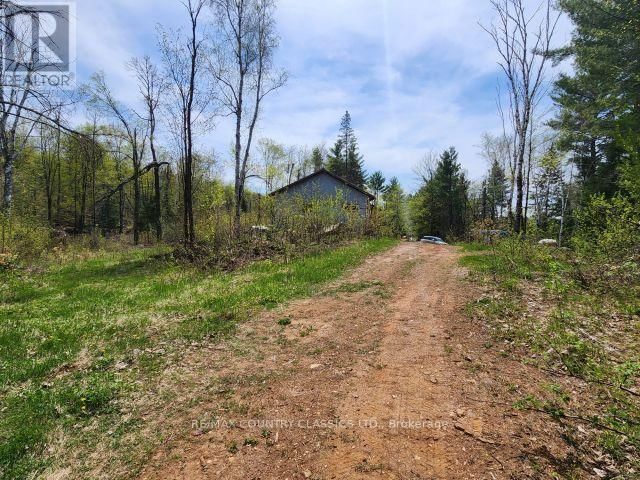 2910 WESLEMKOON LAKE ROAD Image 18