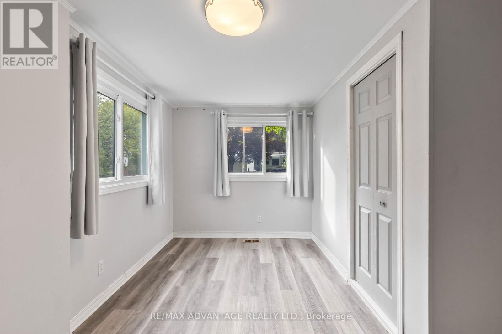 30 BROADWAY STREET Image 17