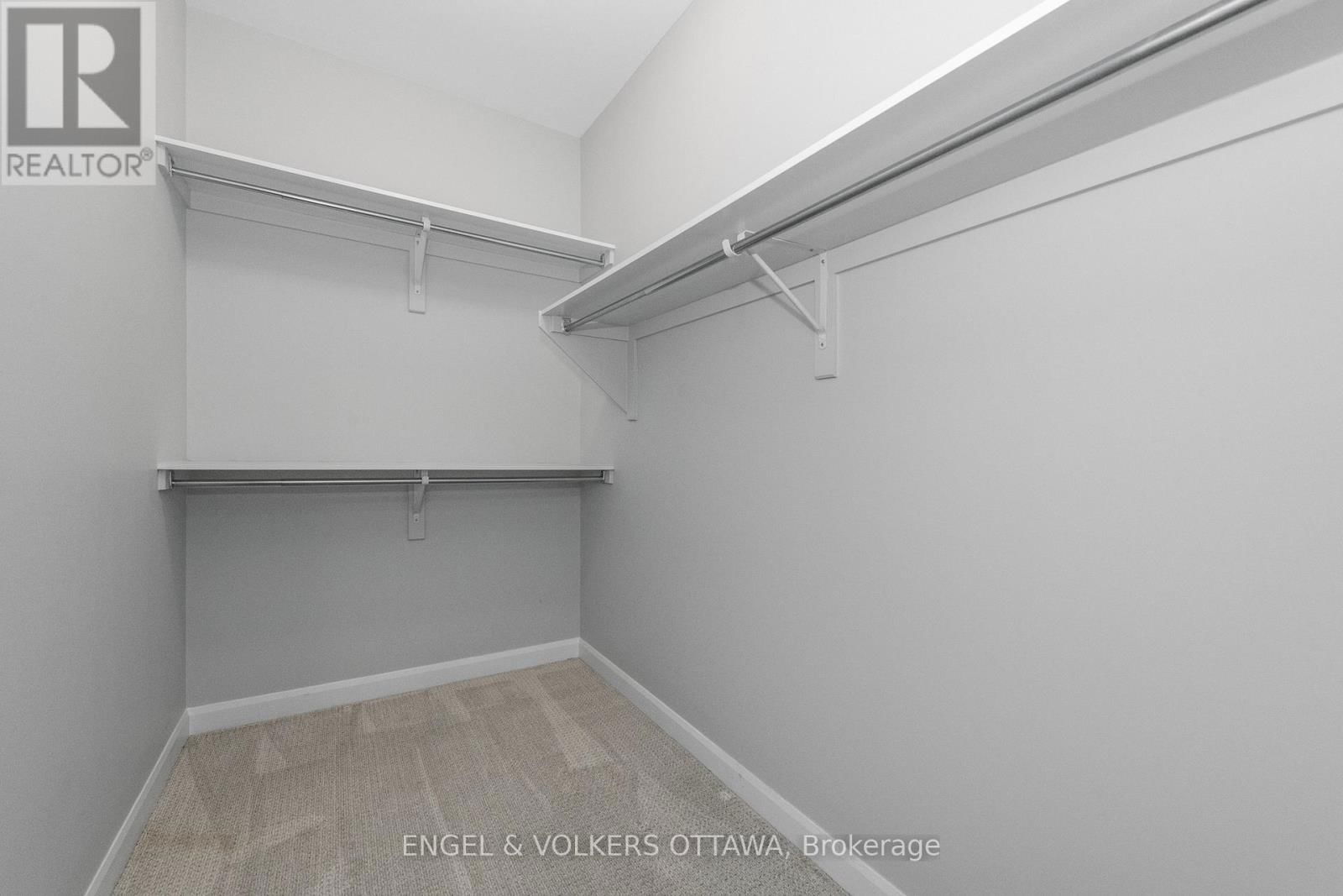 779 COAST CIRCLE Image 31