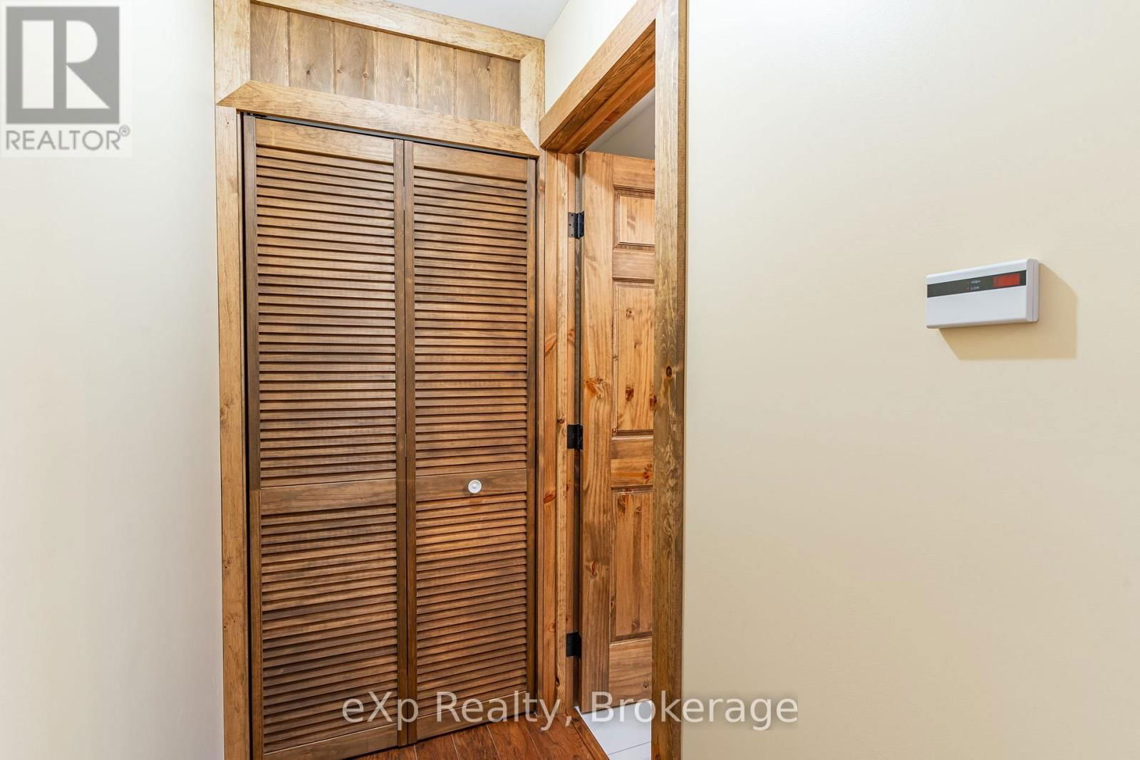 35 KEEFER STREET Image 20