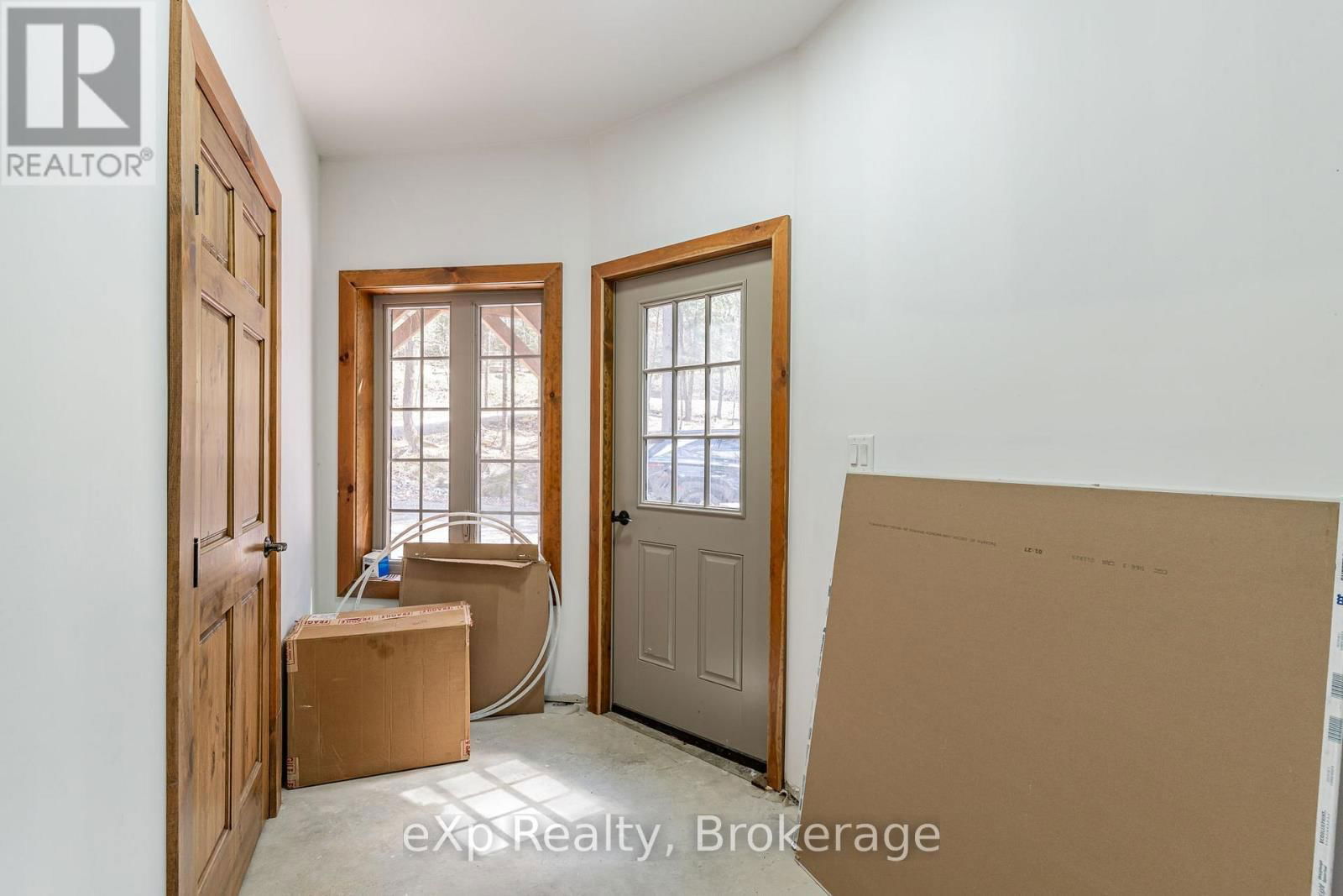 35 KEEFER STREET Image 32
