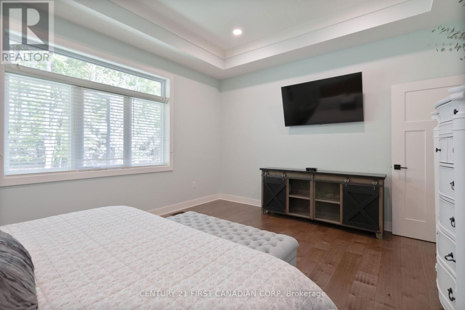 302 SONGBIRD LANE Image 19