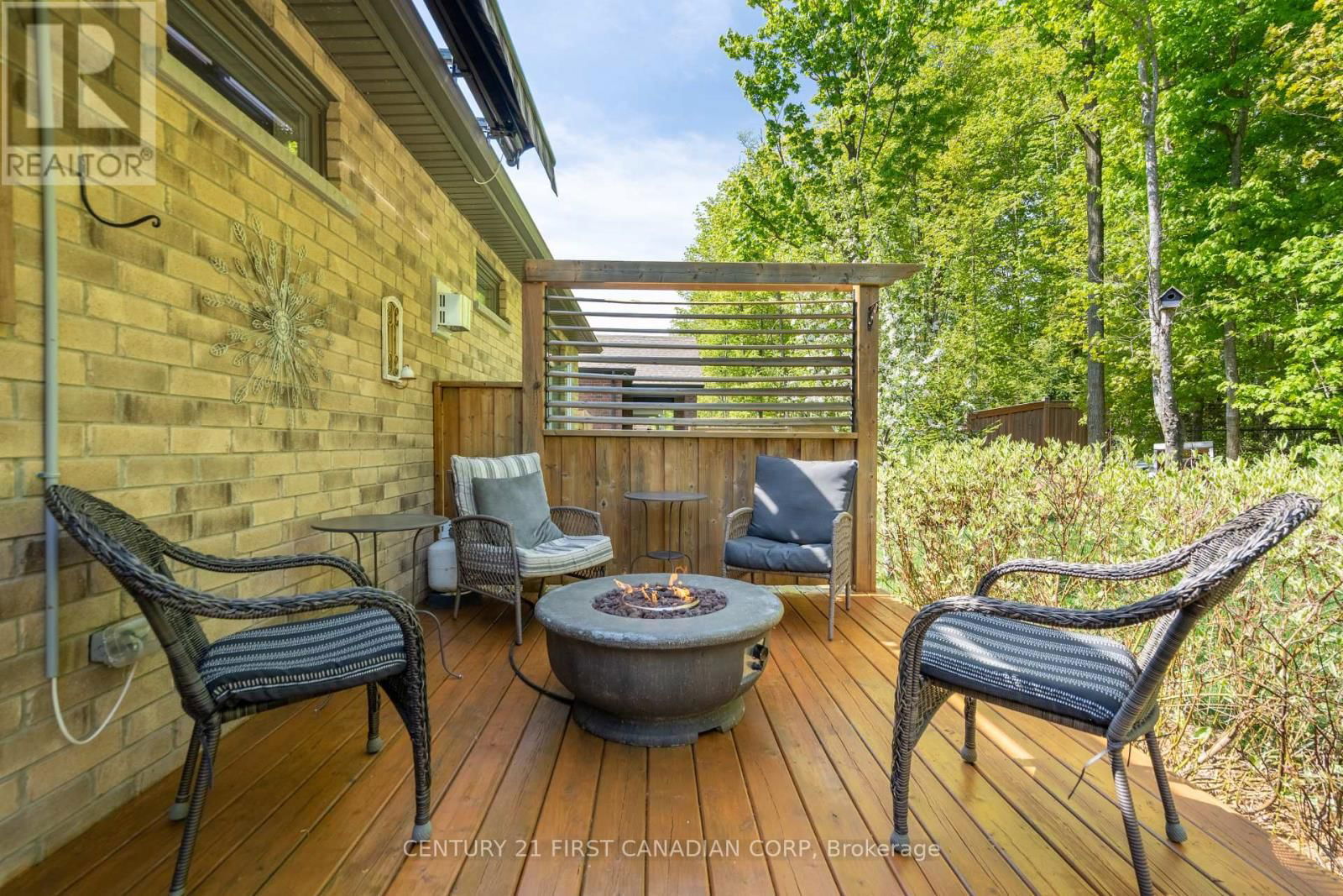 302 SONGBIRD LANE Image 33