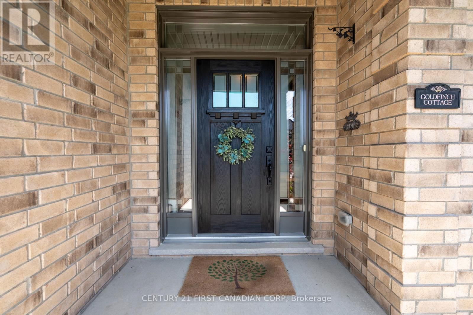 302 SONGBIRD LANE Image 4