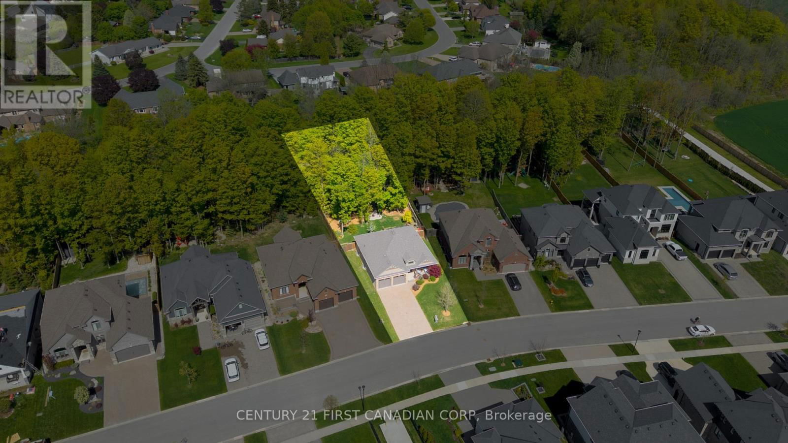 302 SONGBIRD LANE Image 41