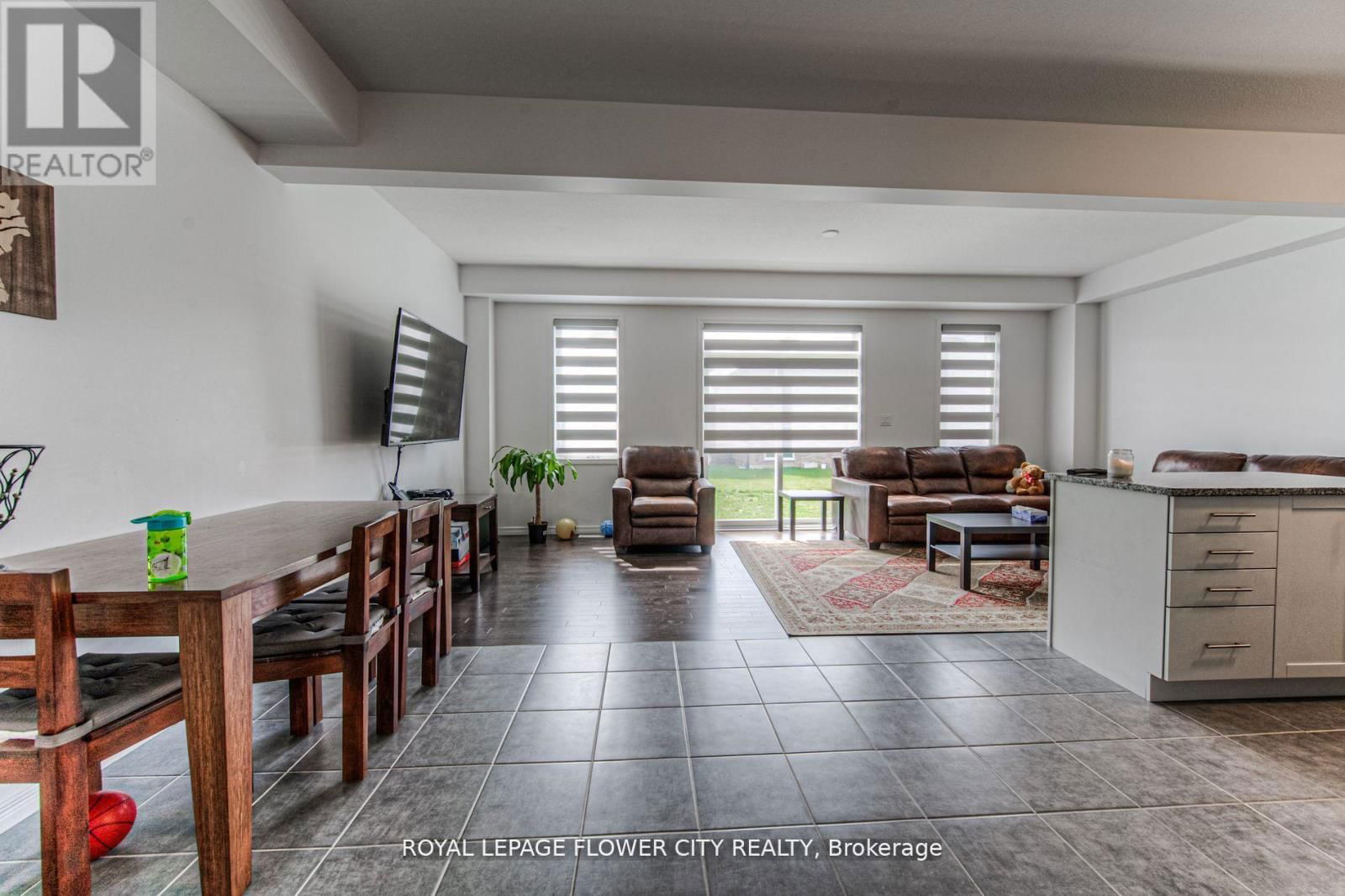 51 BEAUCHAMP DRIVE Image 15