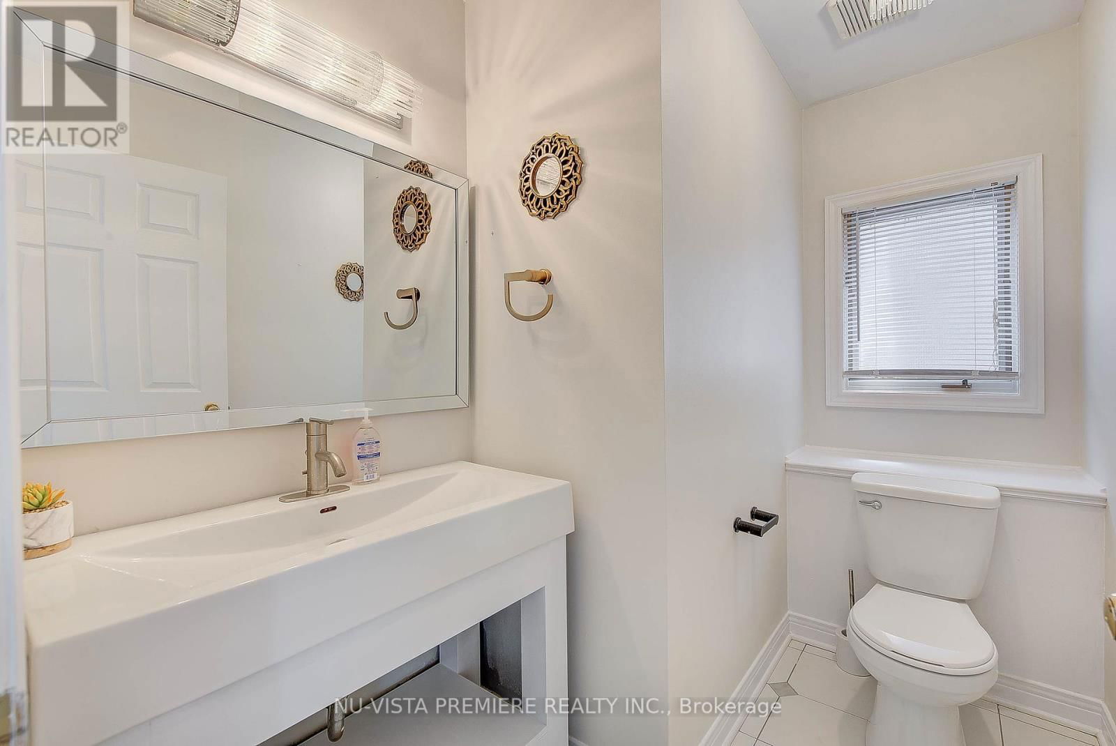 499 ROSECLIFFE TERRACE Image 22